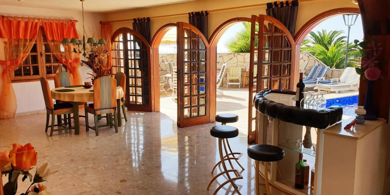 Villa Sunny House With Private Pool And Sea View Costa Adeje  Esterno foto